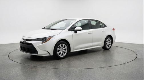 Ice Cap 2025 Toyota Corolla LE