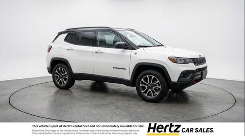 Bright White Clearcoat 2025 Jeep Compass Trailhawk