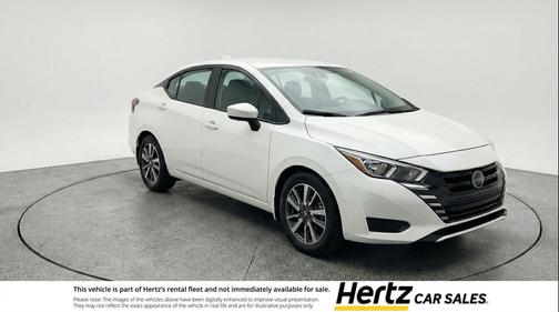Aspen White Tricoat 2025 Nissan Versa 1.6 SV
