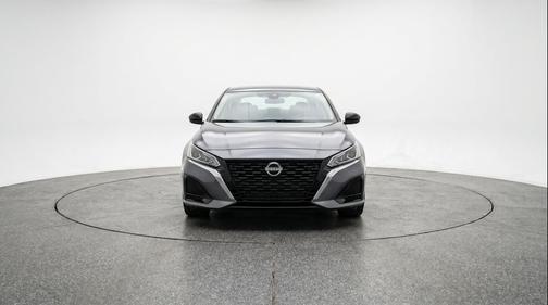 Gun Metallic 2025 Nissan Altima SV
