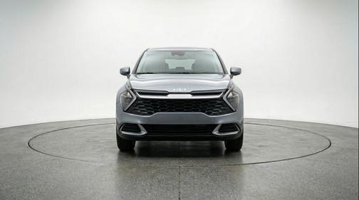 Everlasting Silver 2025 Kia Sportage LX