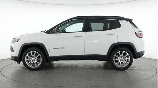 Bright White Clearcoat 2025 Jeep Compass Limited