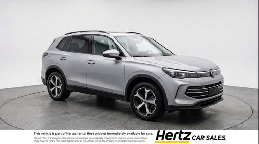 Platinum Gray Metallic 2026 Volkswagen Tiguan 2.0T SE