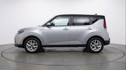 Steel Gray 2025 Kia Soul LX