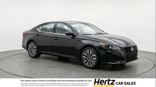 Super Black 2025 Nissan Altima SV FWD