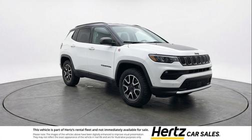 Bright White Clearcoat 2025 Jeep Compass Trailhawk