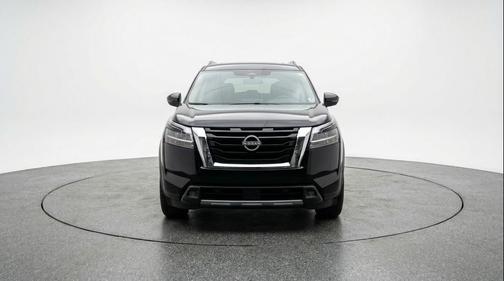 Super Black 2025 Nissan Pathfinder SV FWD