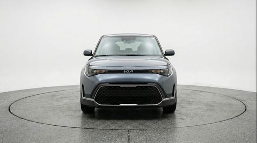 Gravity Gray 2025 Kia Soul LX