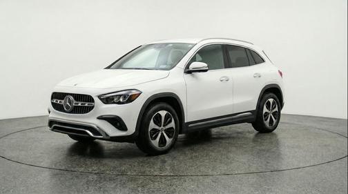 Polar White 2025 Mercedes-Benz GLA 250 4MATIC