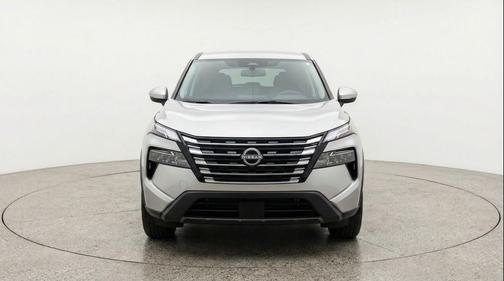Brilliant Silver Metallic 2025 Nissan Rogue SV