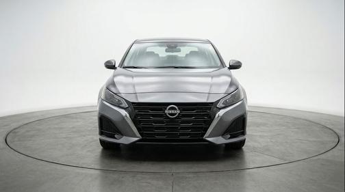 Gun Metallic 2025 Nissan Altima SV FWD