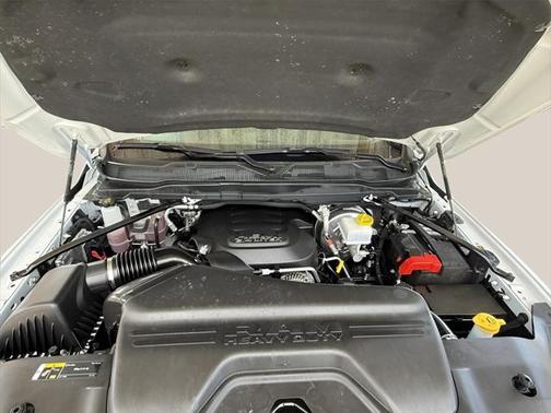 2024 RAM 2500 Big Horn Crew Cab 4x4 8' Box