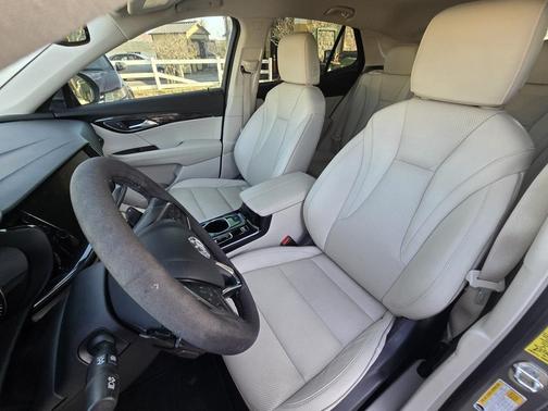 2021 Buick Envision FWD Essence