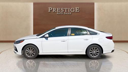 Quartz White Pearl 2019 Hyundai SONATA SE