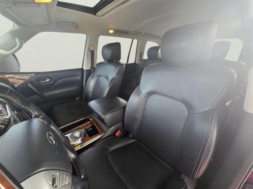 2018 INFINITI QX80 Base