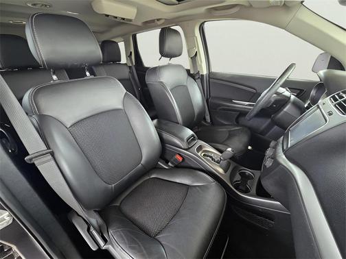 2020 Dodge Journey Crossroad