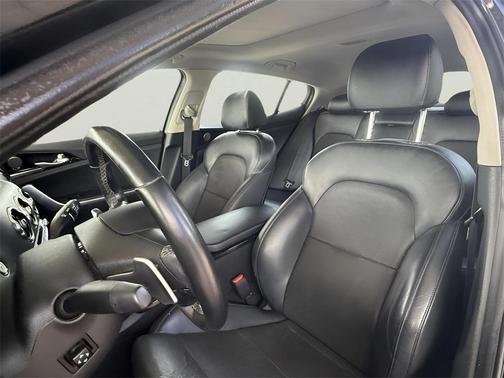 2019 Kia Stinger Premium