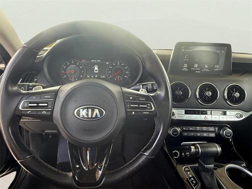 2019 Kia Stinger Premium