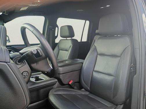 Black 2021 Chevrolet Suburban 4WD Z71