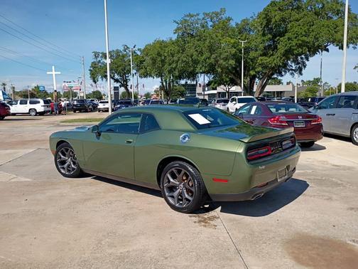 F8 Green 2019 Dodge Challenger SXT