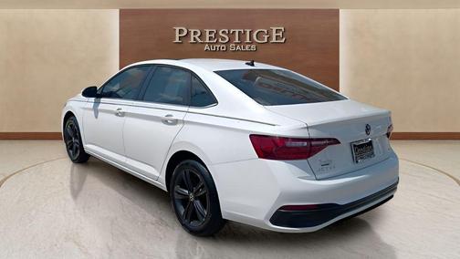 2023 Volkswagen Jetta 1.5T SE