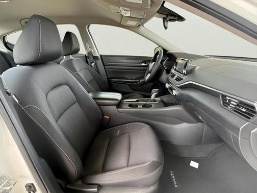 2021 Nissan Altima S FWD