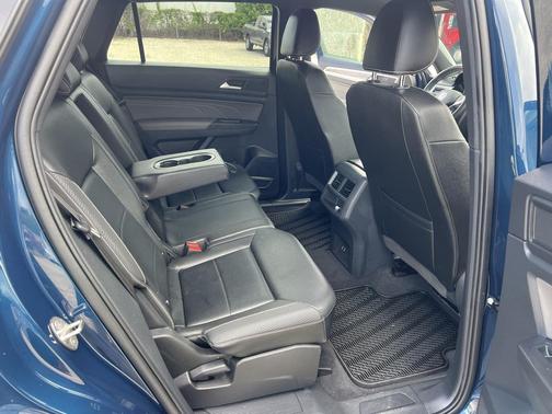 2022 Volkswagen Atlas Cross Sport 3.6L V6 SE w/Technology