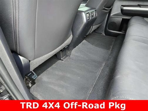 2017 Toyota Tundra SR5