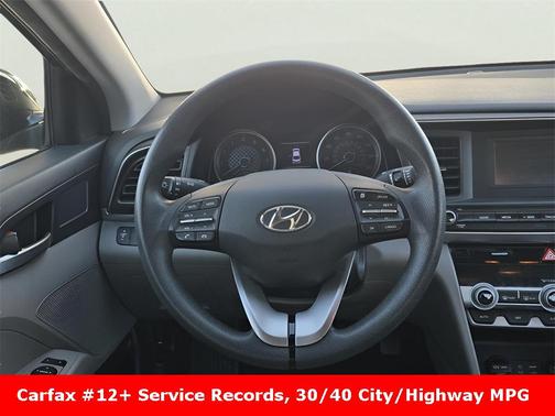 2020 Hyundai ELANTRA SE