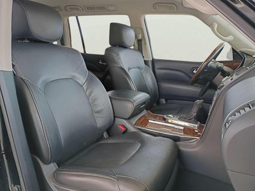 2018 INFINITI QX80 Base