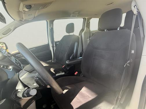 2014 Dodge Grand Caravan AVP/SE