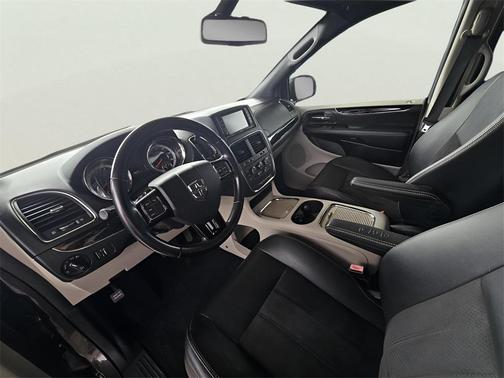 2020 Dodge Grand Caravan SXT