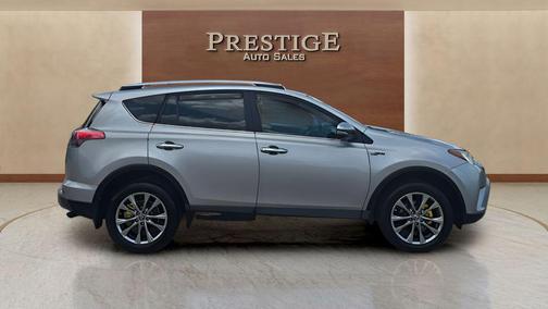 Silver Sky Metallic 2017 Toyota RAV4 Limited