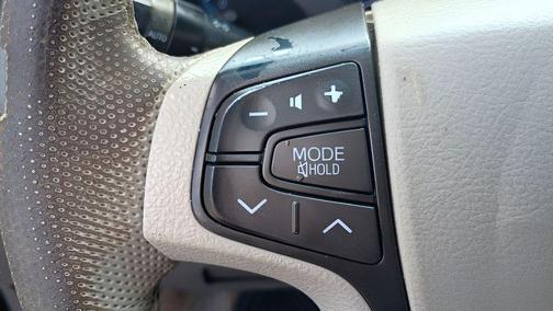 Salsa Red Pearl 2012 Toyota Sienna XLE