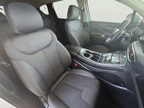 Quartz White 2021 Hyundai SANTA FE SEL 2.4