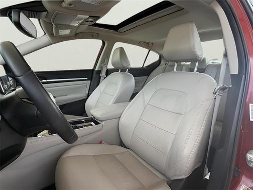 2020 Nissan Altima Platinum FWD