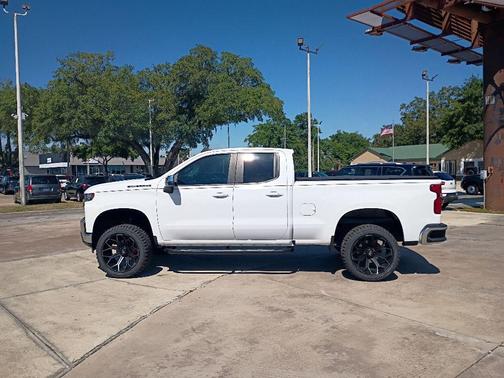 Summit White 2019 Chevrolet Silverado 1500 LT