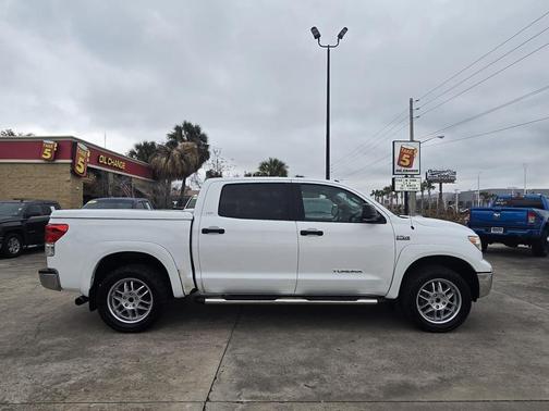 2010 Toyota Tundra Grade