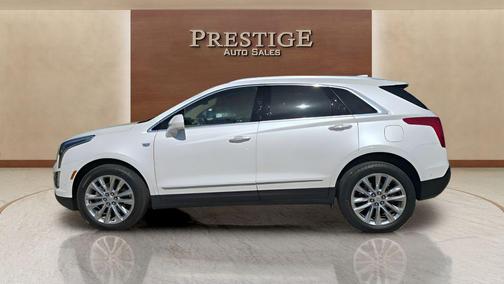 2017 Cadillac XT5 Platinum