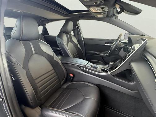 2020 Toyota Avalon Touring