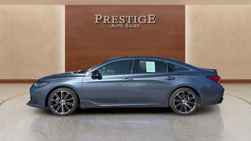 2020 Toyota Avalon Touring