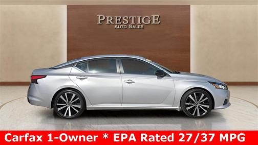 2020 Nissan Altima SR FWD