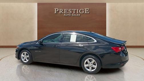 Mosaic Black Metallic 2021 Chevrolet Malibu 1LS