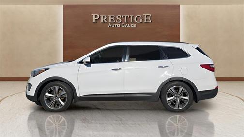 2016 Hyundai SANTA FE SE