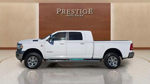 2020 RAM 2500 Laramie Mega Cab 4X4 6'4' Box