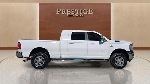 2020 RAM 2500 Laramie Mega Cab 4X4 6'4' Box