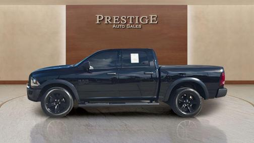 Diamond Black Crystal Pearlcoat 2022 RAM 1500 Classic Warlock Crew Cab 4x4 5'7' Box