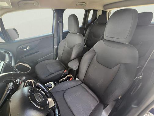 Jetset Blue 2017 Jeep Renegade Latitude