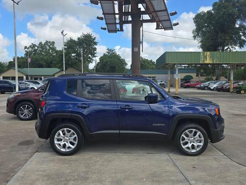 Jetset Blue 2017 Jeep Renegade Latitude