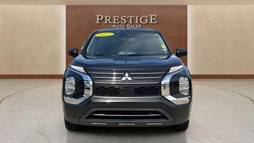 Black 2022 Mitsubishi Outlander ES S-AWC